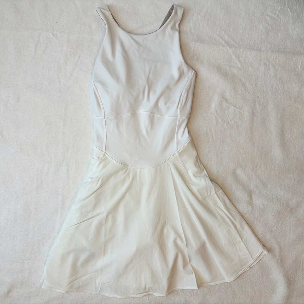 Lululemon NWT White Court Crush Tennis Cottagecore Skort Dress Heritage, size 4 - Picture 9 of 16